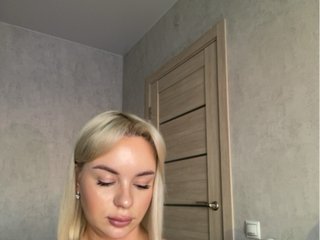 Erotski video chat Mila-m